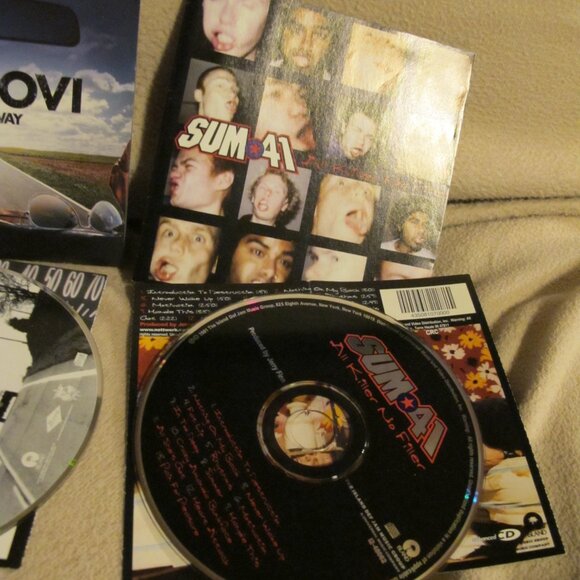 Must Bundle - Sum 41 CD Bundle - Picture 10 of 10